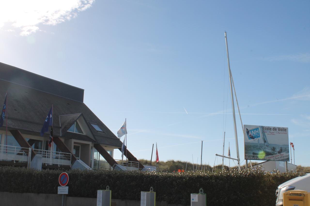 Gite A La Ferme Entre Terre Et Mer Hérenguerville Buitenkant foto